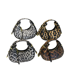 Mini Bolso Bandolera de Piel Sintética con Estampado de Leopardo para Mujer, Tendencia Y2K, Moda Coreana, Impermeable, con Cierre, de Poliéster - Product Image 4