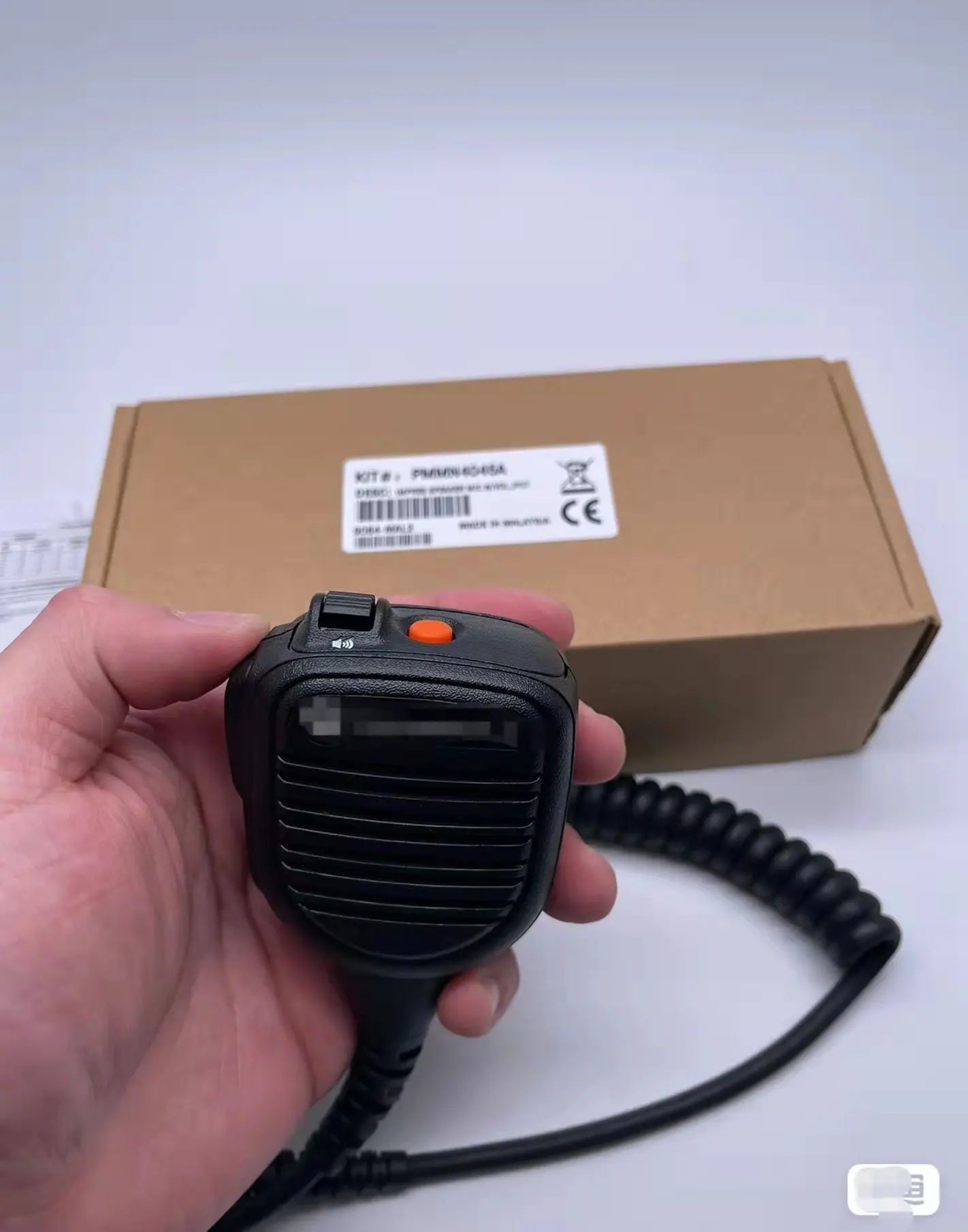 Uzaktan hoparlör mikrofon taşınabilir mikrofon PMMN4046 PMMN4046A acil durum alarmı ile geçerli DSG8500E XPR7550e telsiz