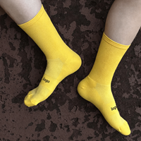 Chaussettes de cyclisme Four Seasons pour hommes et femmes, mi-hautes légères, respirantes, à séchage rapide, épaisses pour les sports d'été.
