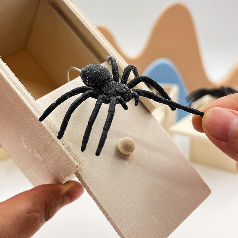 Startled spider box