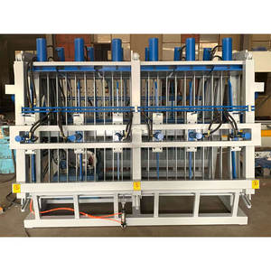 Machine <span class=keywords><strong>de</strong></span> fabrication <span class=keywords><strong>de</strong></span> panneaux <span class=keywords><strong>de</strong></span> bois lamellé-collé haute efficacité, presse rotative pour bois, machine à pince pour poutres <span class=keywords><strong>de</strong></span> contreplaqué, <span class=keywords><strong>prix</strong></span> - Product Image 2