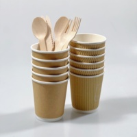 Gobelets en papier jetables personnalisés de 4oz/6oz/8oz/12oz/16oz/22oz tasses à café chaudes écologiques à paroi unique avec couvercles pour les fêtes