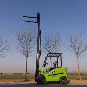 Chariot élévateur monté sur camion avec capacité de 1t et hauteur de levage de 1,6m - Product Image 2