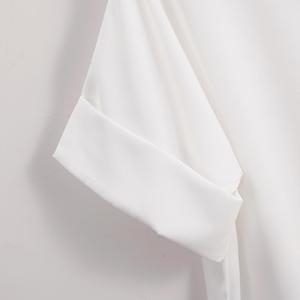 2025 estate nuova camicia di stile coreano <span class=keywords><strong>a</strong></span> <span class=keywords><strong>maniche</strong></span> corte elegante Hong Kong All-Match Top ampia <span class=keywords><strong>con</strong></span> collo <span class=keywords><strong>a</strong></span> <span class=keywords><strong>maniche</strong></span> <span class=keywords><strong>a</strong></span> <span class=keywords><strong>pipistrello</strong></span> tinta unita in Chiffon - Product Image 3