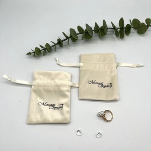 Bolsa de Terciopelo con Cordón Personalizada con Logotipo, MOQ Bajo, Muestra Gratuita, Bolsa Pequeña para Regalo de Joyería - Product Image 6