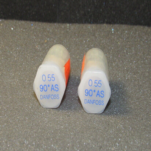 فوهة حرق الزيت الأصلية الجديدة جاهزة للشحن 0.55 90 AS (مجموعة من <span class=keywords><strong>2</strong></span>) للأتمتة الصناعية PLC&PAC - أفضل قيمة - Product Image 1