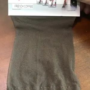 سراويل نسائية ضيقة شفافة مقاس 3 XL أصلية وجديدة للفتيات ترتديان سراويل ضيقة شفافة للمطبخ 2 مل