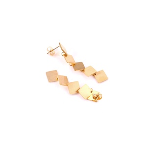 Pendientes Largos de Acero Inoxidable con Diseño de Triángulo, Estilo Moderno, Joyería de Moda para Mujer, Venta al Por Mayor - Product Image 2