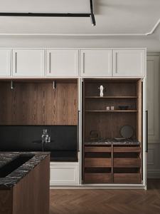 Ensemble de meubles de cuisine modernes en bois avec comptoir en marbre et îlot, meubles de cuisine sur mesure pour la maison - Product Image 3