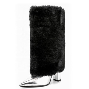 Bottines d'hiver à talons épais et fourrure épaisse, grande taille 44, pour femme, à bout pointu, style western plissé et fourrure. - Product Image 2