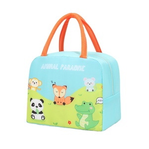 Lonchera Impermeable con Aislamiento Térmico, Diseño de Oso Espacial de Dibujos Animados, Fabricada en Vietnam, con Cierre de Cremallera, Material 420D/PVC, para Uso en Exteriores - Product Image 3