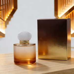 ขวดน้ำหอมแก้วสีอำพันทรงกลมแบบกำหนดเองสุดหรู ขนาด <span class=keywords><strong>30</strong></span> มล. 50 มล. 100 มล. พร้อมหัวฉีดพ่นละอองและกล่อง - Product Image 1