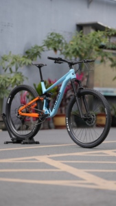 Bicicleta de Montaña Shimano M6100 de Aleación de Aluminio con Frenos de Disco de 12 Velocidades, Suspensión Completa, <span class=keywords><strong>Horquilla</strong></span> de Suspensión <span class=keywords><strong>ROCKSHOX</strong></span>, Ruedas de 29 Pulgadas - Product Image 4