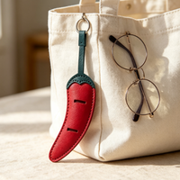 Porte-lunettes en cuir PU en forme de piment, attache pour sacs à main et sacs à dos, usage quotidien