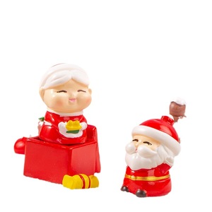 ตุ๊กตาซานตาคลอสเรซิ่น ของตกแต่งคริสต์มาส สำหรับใช้ภายในอาคาร ผิวมันเงา D1495 - Product Image 1
