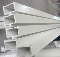 Lames de persiennes en PRV/GRP de 105 mm pour cadres de fenêtres, idéales pour les usines chimiques et l'ombrage des bâtiments