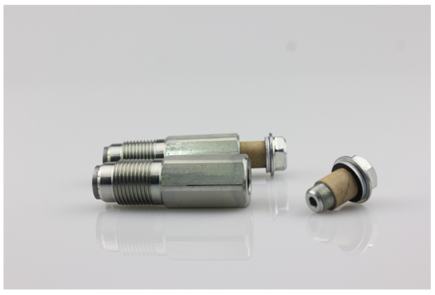Diesel Engine Pump Rail Relief  valve 095420-0272 095420-0161 Pressure Limiter valve 095420-0670 8-97318691-0 On Sale