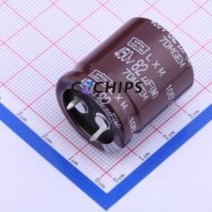 Condensateur électrolytique en aluminium à encliquetage ELXM451VSN820MQ30S, composant traversant (THT), D25.4xL30mm 82uF 20% 450V 10mm - Product Image 1