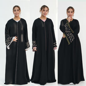 Robe Abaya de soirée formelle musulmane modeste, sur mesure, de luxe, faite à la main, à motifs floraux, avec des manches à deux tons et des bordures perlées, 2026 - Product Image 5