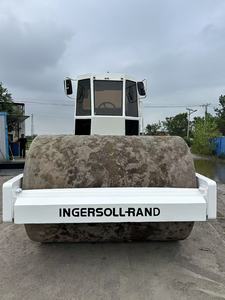 Compacteur à tambour unique Ingersoll Rand SD150 d'occasion, 185 CV, 15 tonnes, pour travaux de construction lourds - Product Image 2