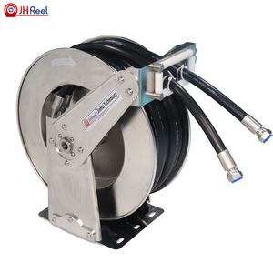 Carrete de Manguera de Combustible de 30 m (100 pies) con Doble Manija, Acero Soldado, Accionamiento por Motor, 12V/24V Ajustable - Product Image 4