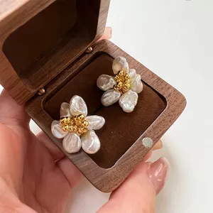 2 Designs Natural Freshwater Baroque Pearl Flower Earrings Gold Beads Irregular Stud Earrings Handmade Vintage Romantic Jewelry