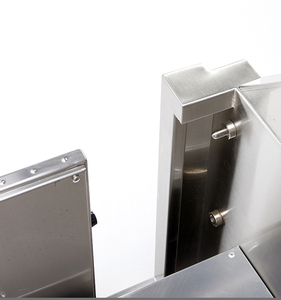 Bañera Eléctrica para Mascotas YM-986B <span class=keywords><strong>de</strong></span> Acero Inoxidable 304 con Elevación en X, Puerta Corredera, Escalón Antideslizante y Protector Antisalpicaduras Elevado - Product Image 3