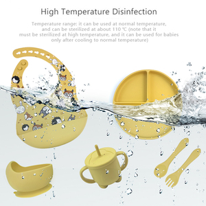 Ensemble de 6 Pièces d'Alimentation en Silicone pour Bébé avec Bavoirs à Motifs, Assiette et Tasse à Paille pour Table de Repas Babero - Product Image 2