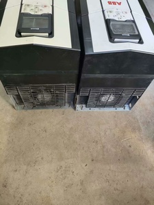 ACS880-01-061A-3 ACS880 ซีรีส์ 30kW 380-500V 61A 3 เฟส IP21 PLC - Product Image 2
