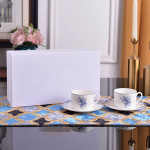 Nuevas Tazas y Platos de Porcelana con Diseño Minimalista Británico de Lirio de los Valles para el Té de la Tarde - Product Image 5