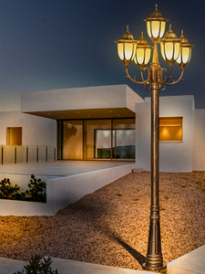 Lampe solaire de jardin, lampadaire extérieur, lampadaire LED avec capteur de lumière, indice de protection IP65, 3500K blanc chaud, corps en fer, dimmable - Product Image 3