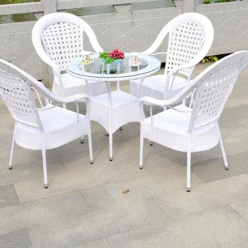 80cm beyaz rattan yuvarlak masalar ve yüksek geri rattan sandalyeler metal kahve setleri bahçe mobilyaları takım