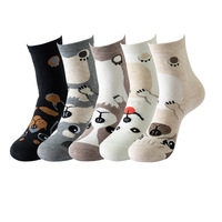 Vente chaude 5 paires de chaussettes d'hiver pour femmes Chaussettes à motif de coton de conception d'animal de dessin animé