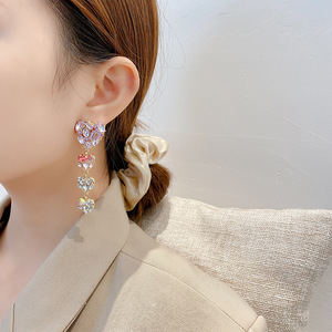 Boucles d'oreilles longues en forme <span class=keywords><strong>de</strong></span> pompon, style luxe <span class=keywords><strong>l</strong></span>éger, couleur violet diamant, tendance, personnalité, <span class=keywords><strong>éloge</strong></span>s - Product Image 2