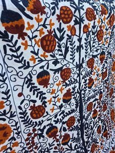 Couverture en coton brodée Suzani, drap de lit, couvre-lit, broderie Suzani Ouzbek, tapis mural Suzani, décoration bohème pour la maison, vente en gros B2B - Product Image 2