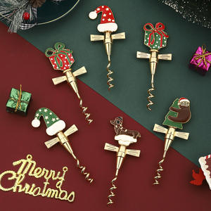 Tire-bouchon à thème de Noël avec motif ours et chiot, design festif, ouvre-bouteille de vin pour cadeau de table de fête, cadeau de fête - Product Image 1