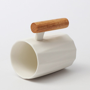 <b>Ceramic</b> Mug With Wooden Handle Solid Color Coffee <b>Cup</b> For Gift - Product Image 3