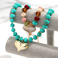 Nouveau collier tendance en résine colorée avec perles géométriques ovales, bijoux d'été, collier avec pendentif cœur en acrylique pour femmes et filles