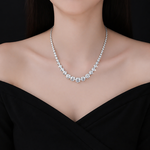 Collier en argent 925 en gros avec moissanite VVS couleur D, certifiée GRA, pour femme, avec trois griffes, dégradé de moissanites, idéal pour les mariages - Product Image 6