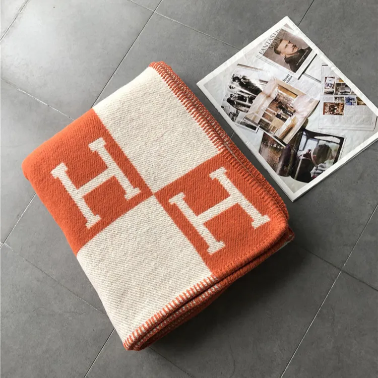 Knit Woven Throw Blanket 140 x 170 cm,H Letter Wool Fleece Blanket for Winter Cozy Soft Decorative Blanket for Couch Bed Sofa