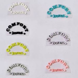 Patchs thermocollants personnalisés en PVC souple 3D pour chapeaux, avec logo en relief, transfert par sublimation, en caoutchouc et silicone - Product Image 1