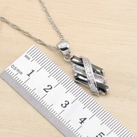 Ensemble de mariage couleur argent classique pour femmes Bracelet en alliage collier bague zircone noire pour les fêtes fiançailles cadeau de noël