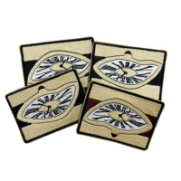 Étiquettes personnalisées en coton tissé avec logo Étiquettes de vêtements en forme de patins à roulettes Écusson de broderie à repasser