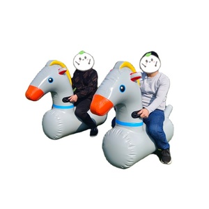 Offres Spéciales de construction d'équipe gonflable humain Derby Hop poneys gonflables <span class=keywords><strong>jeu</strong></span> de course de chevaux pour enfants et adultes - Product Image 1