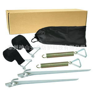 Piquet de tente Mount Kailash, 38 cm, en alliage triangulaire avec ressort et sangle pour kit de fixation de tente de camping et auvent - Product Image 4