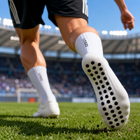 Chaussettes de sport antidérapantes professionnelles avec points en silicone antidérapants, semelle rembourrée absorbant l'humidité, compression et adhérence.