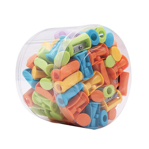 Offre Spéciale : Mini Taille-Crayon en Plastique à Un Trou, Outil de Papeterie Coloré pour Étudiants, Emballage en Gros - Product Image 1