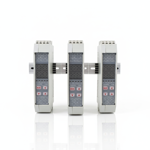 TH4M Four-input Four-output Intelligent PID Temperature Controller RS485 Modbus Communication Digital Display Plastic ODM IP68