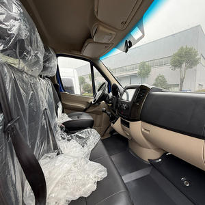 Autobús ligero de 5,2 metros con 12 asientos, estándar de emisión Euro 5, para viajes urbanos y recorridos en grupo - Product Image 4