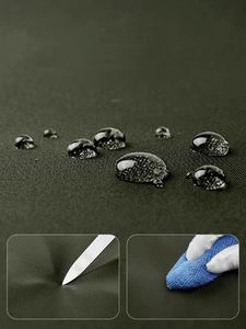 Sac à bandoulière en nylon imperméable de créateur de mode pour hommes, sac à bandoulière de messager de couple sac plat pour la ville décontractée - Product Image 5